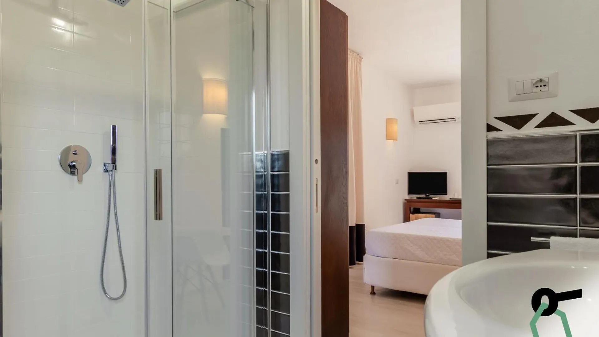 Hotiday Room Collection - Stintino 4*,  Italië